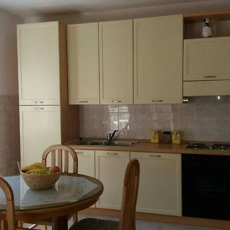 Sano Apartman Podstrana